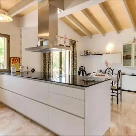 Altra Casa *
